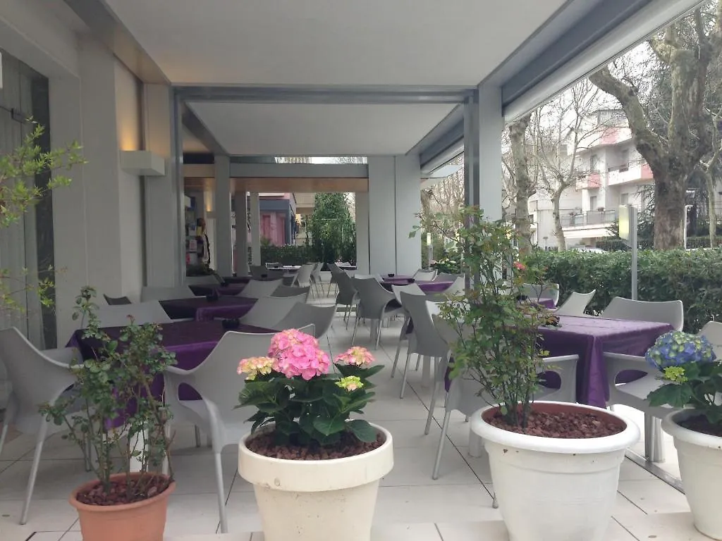 Hotel Nuova Riccione